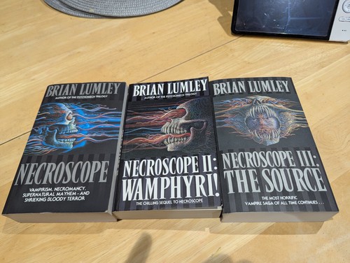 Necroscope bundle 3 - &,