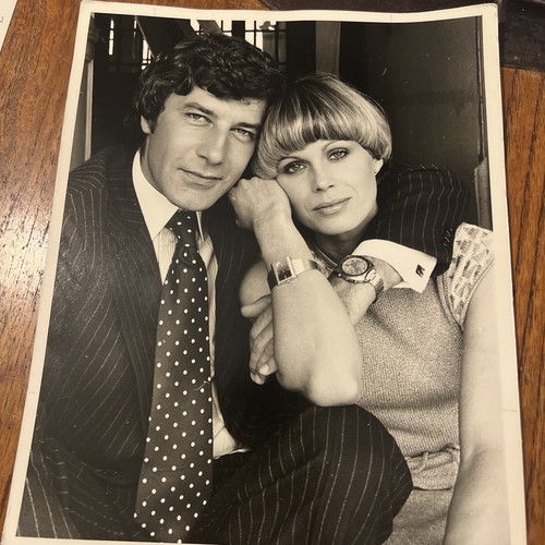 Vintage thames press photo - vintage, tv